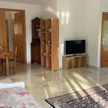 Super Maison Avec Vue Et Piscine Eau De Holiday home